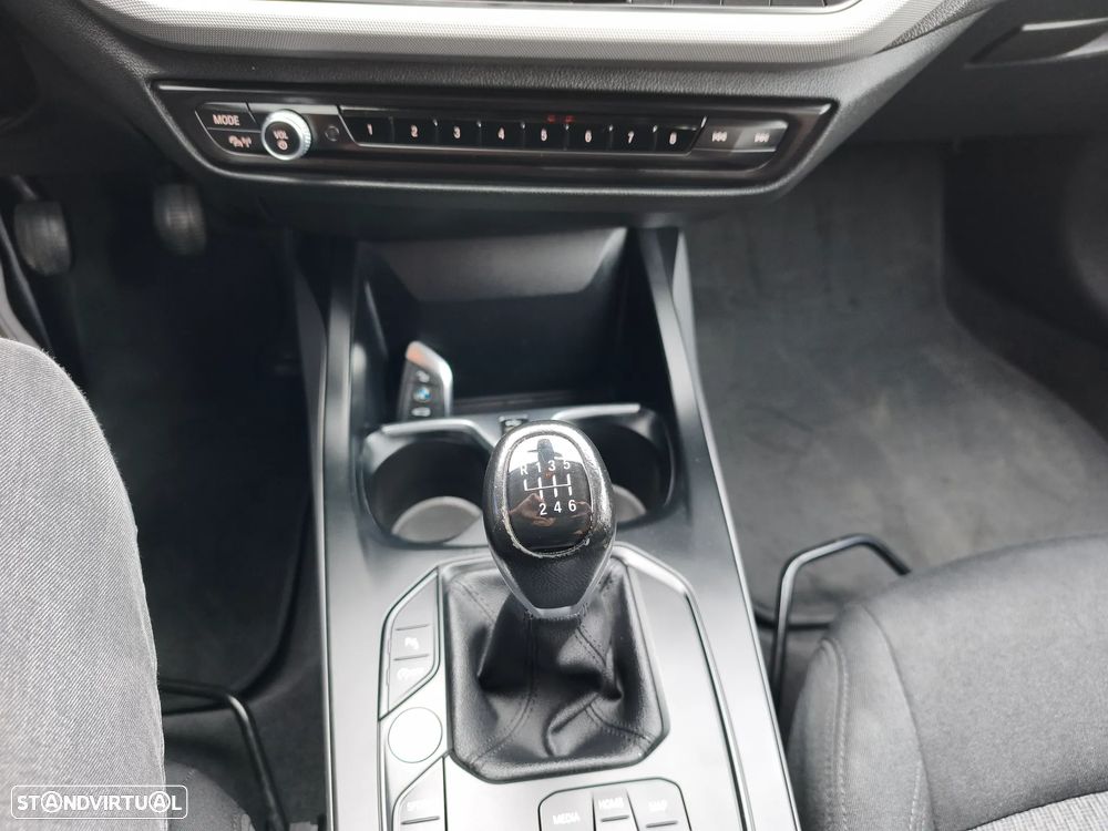 BMW 116 d Corporate Edition M - 23