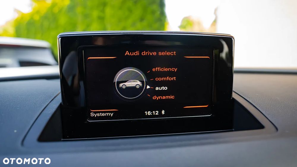 Audi Q3 2.0 TDI Quattro S tronic sport - 37