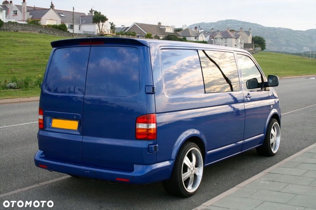 VW T5 TRANSPORTER SPOILER DASZEK DRZWI NA BOK - 1