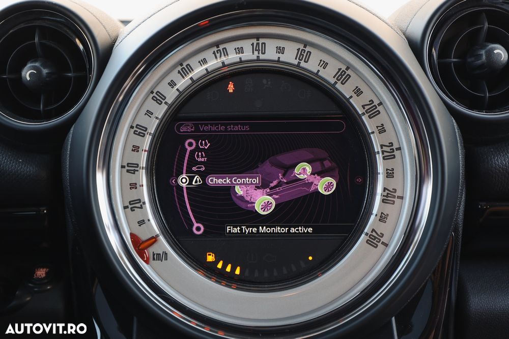 Mini Countryman - 19
