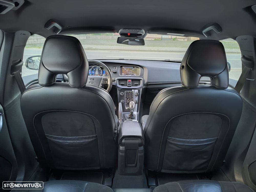 Volvo V40 1.6 D2 R-Design - 52