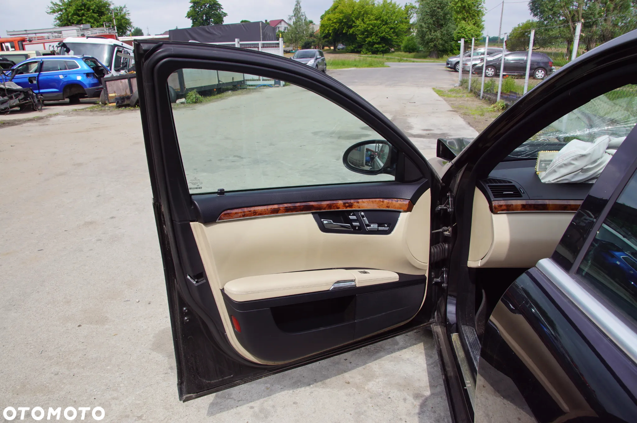 Auto na części - Mercedes S-Klasa W221 S320 197 3.0 CDI 235 KM 2007R Drzwi Zderzak Lampa Lusterka Felgi - 9