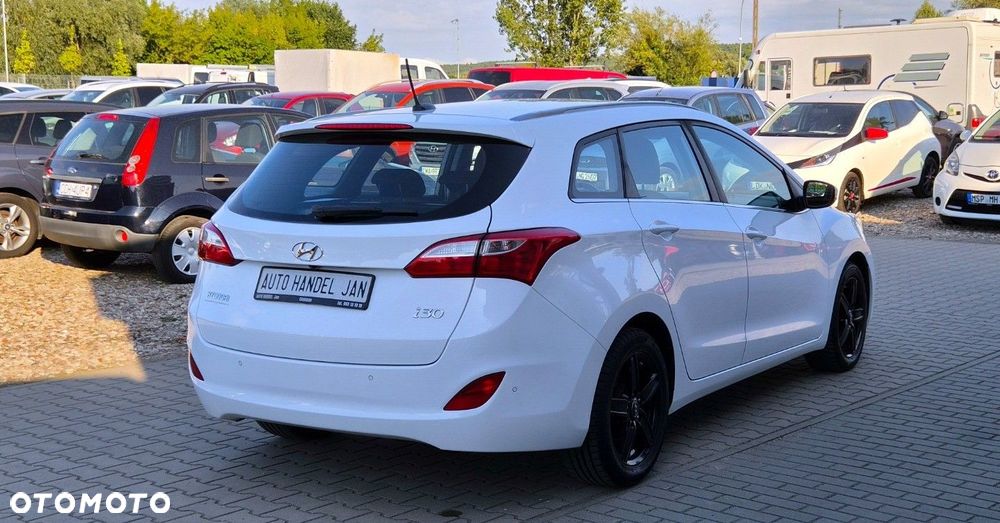 Hyundai i30 - 14