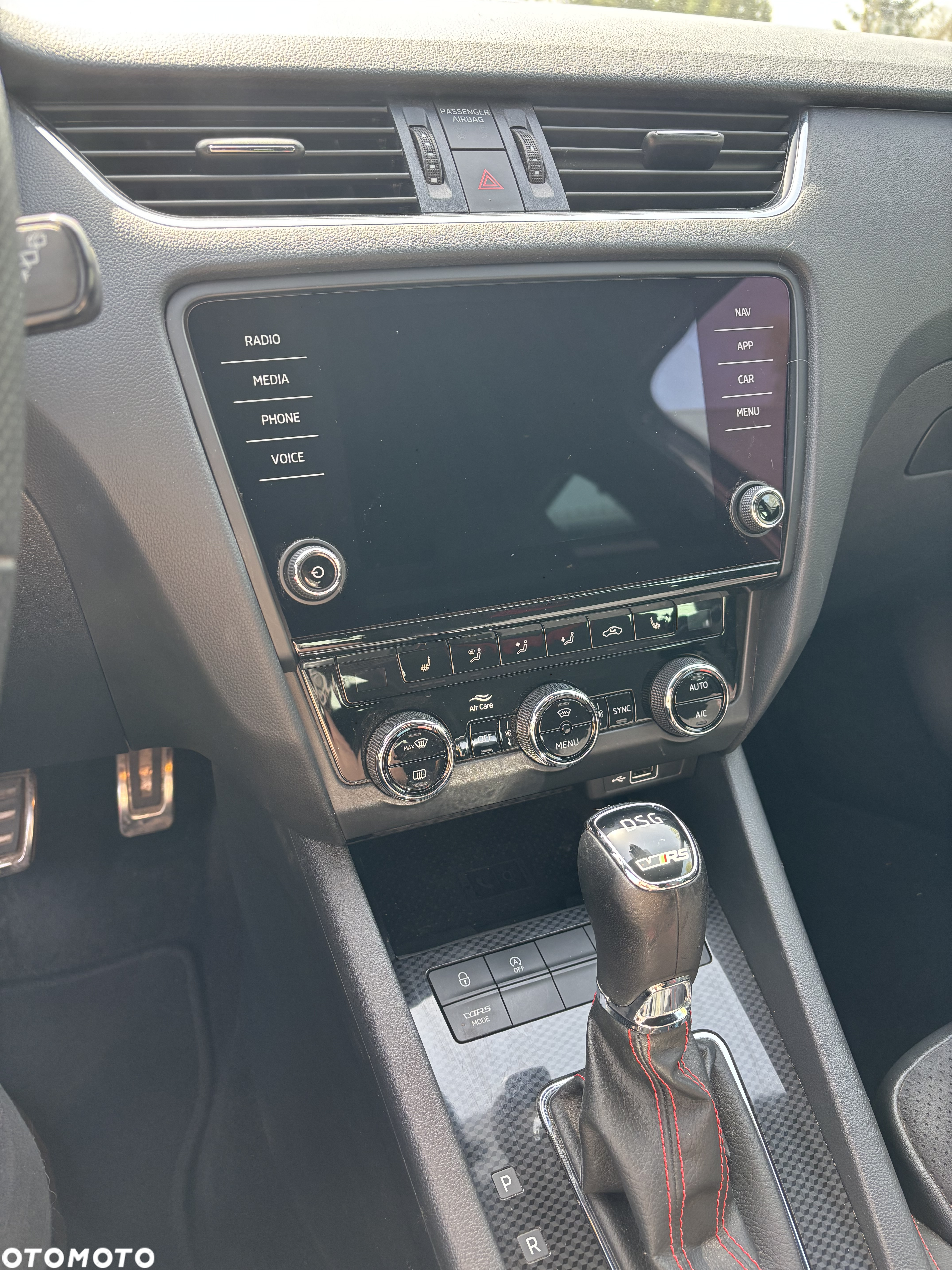 Skoda Octavia 2.0 TDI RS Challenge DSG - 3