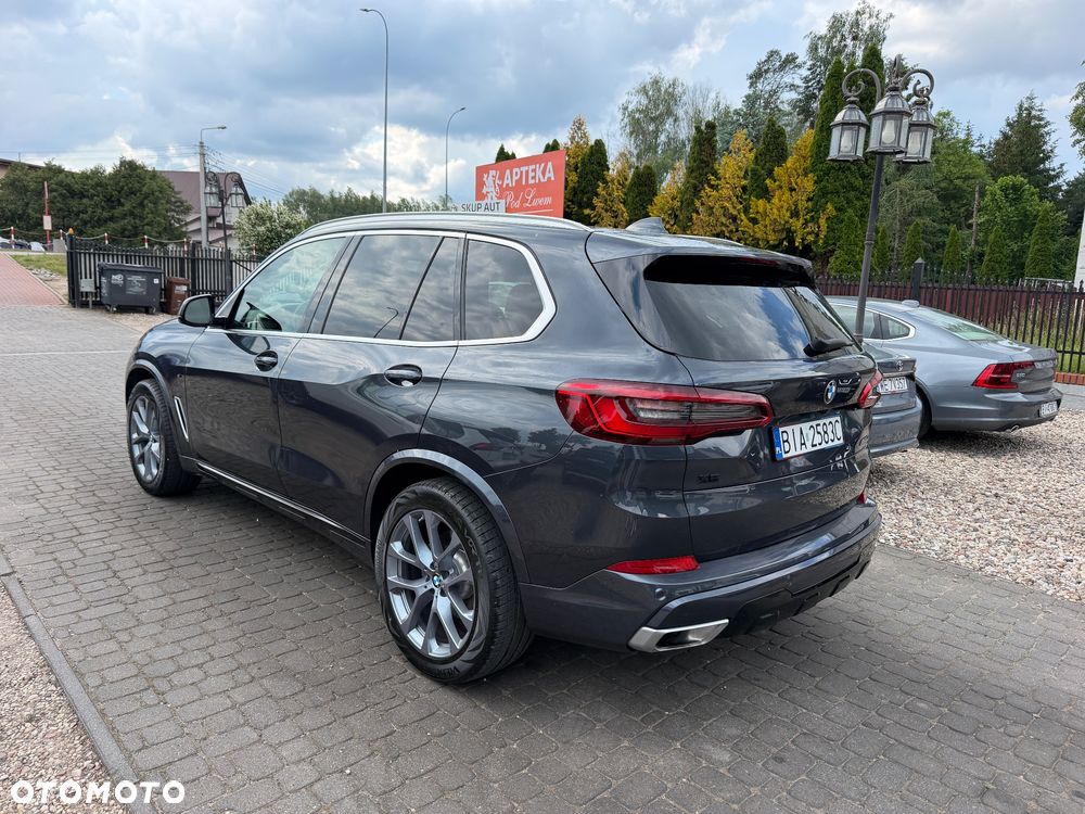 BMW X5 xDrive40i sport - 3