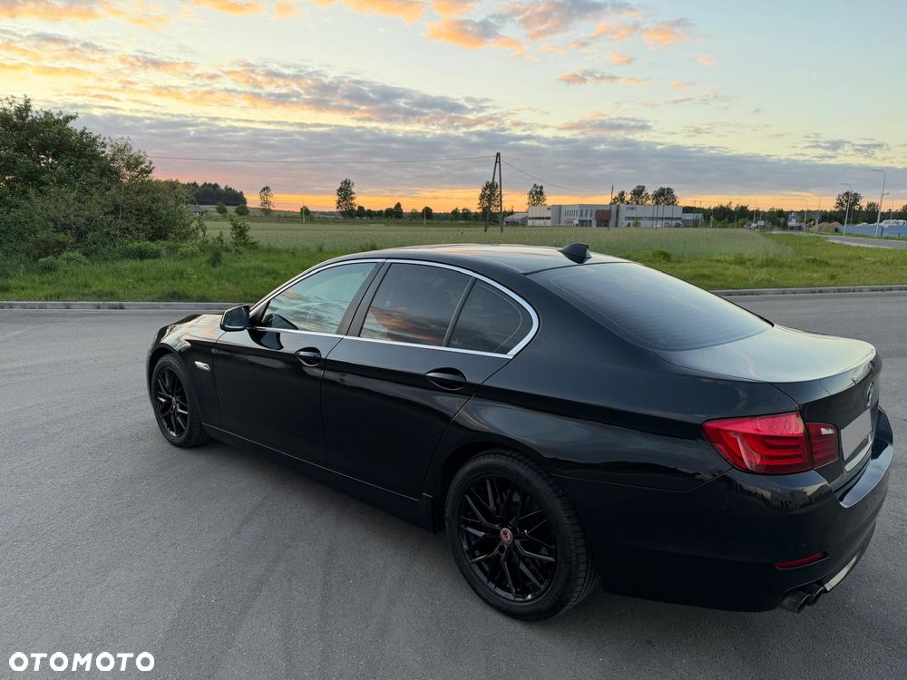 BMW Seria 5 - 34