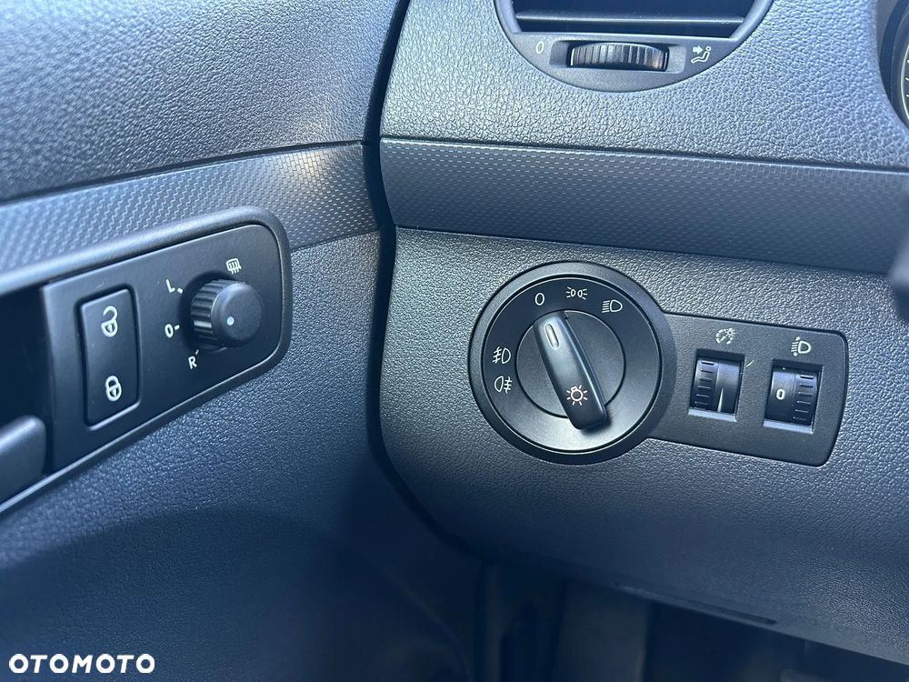 Volkswagen Caddy - 10