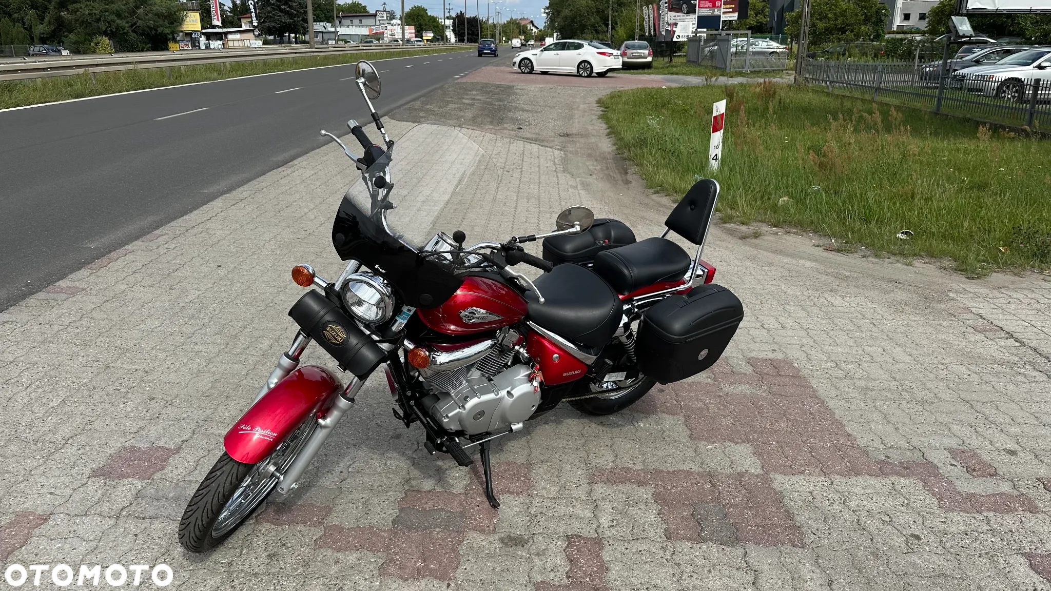 Suzuki Intruder - 4