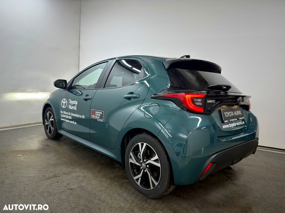 Toyota Yaris - 17
