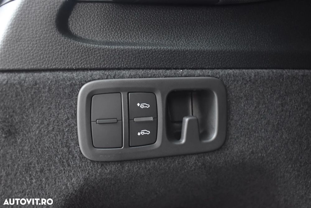 Audi Q7 55 TFSI quattro Tiptronic MHEV S Line - 32