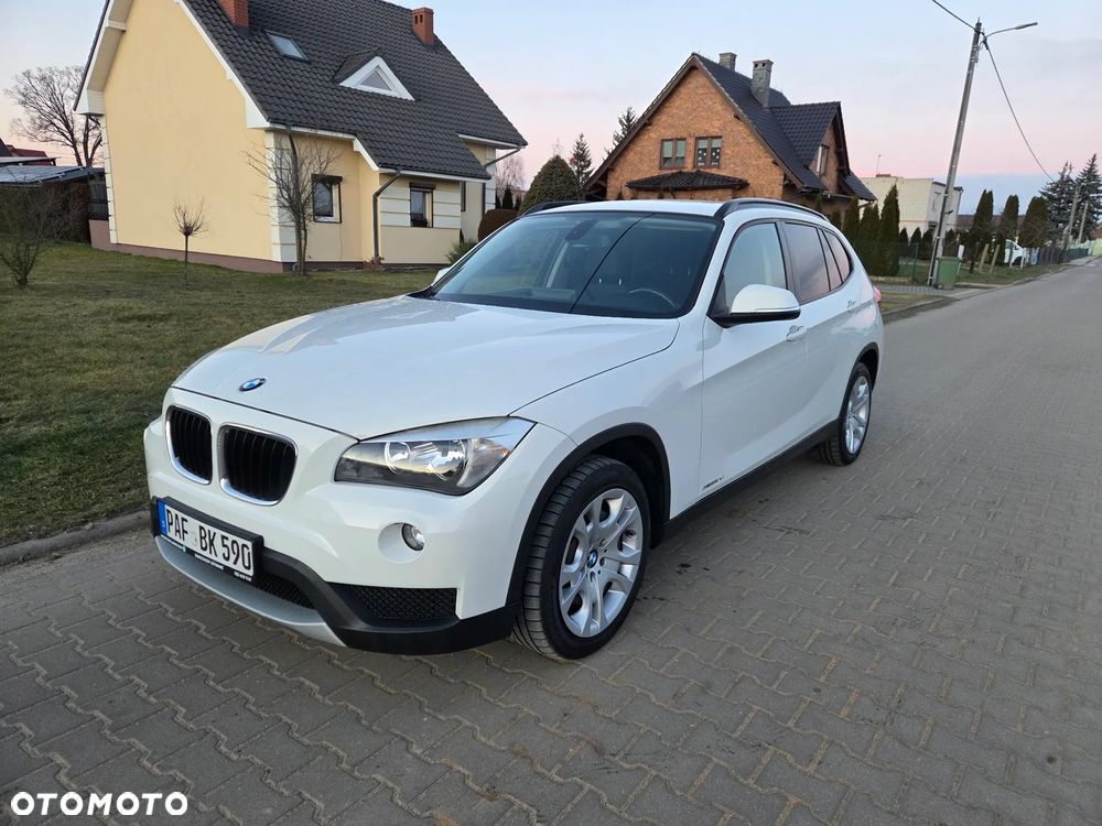 BMW X1 xDrive18d xLine - 32