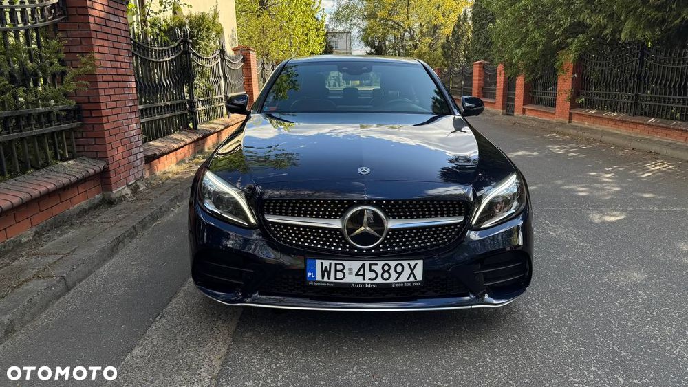 Mercedes-Benz Klasa C 220 d 4MATIC 9G-TRONIC - 9