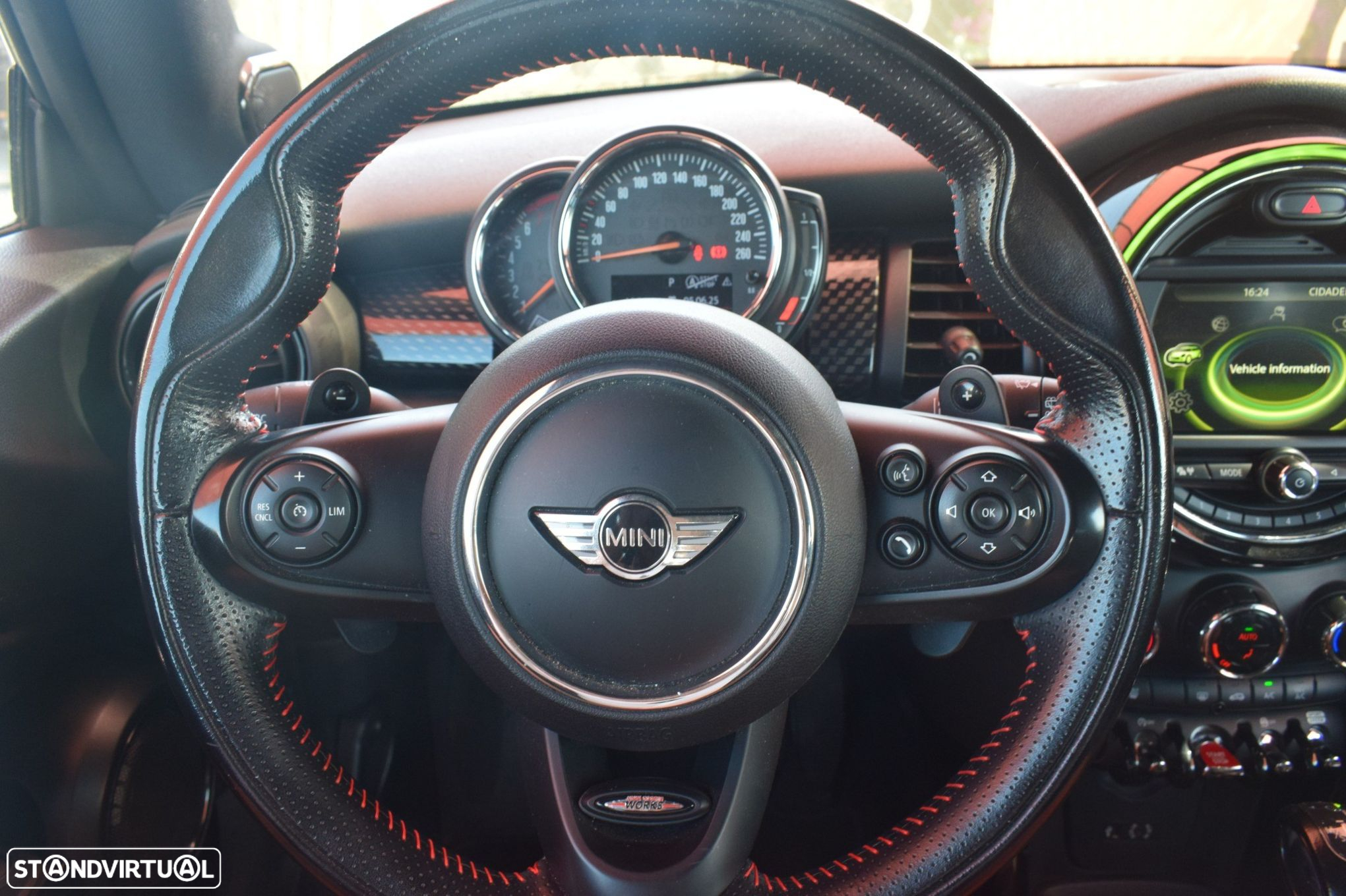 MINI 3 Portas Cooper S Auto - 11