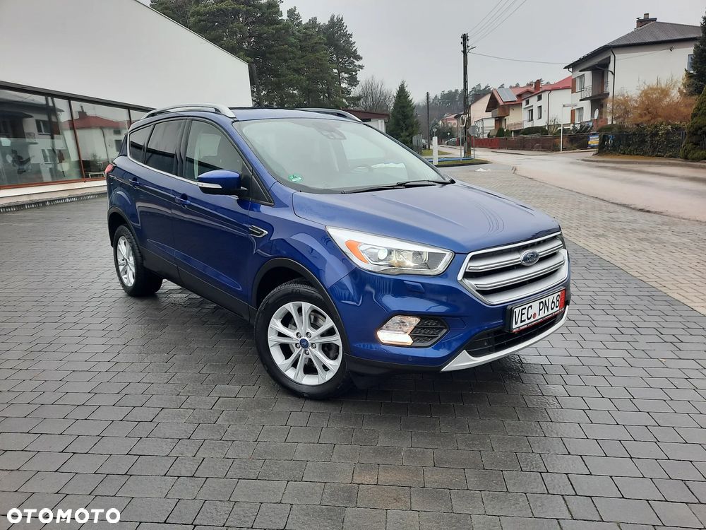 Ford Kuga 2.0 TDCi 2x4 Titanium - 5