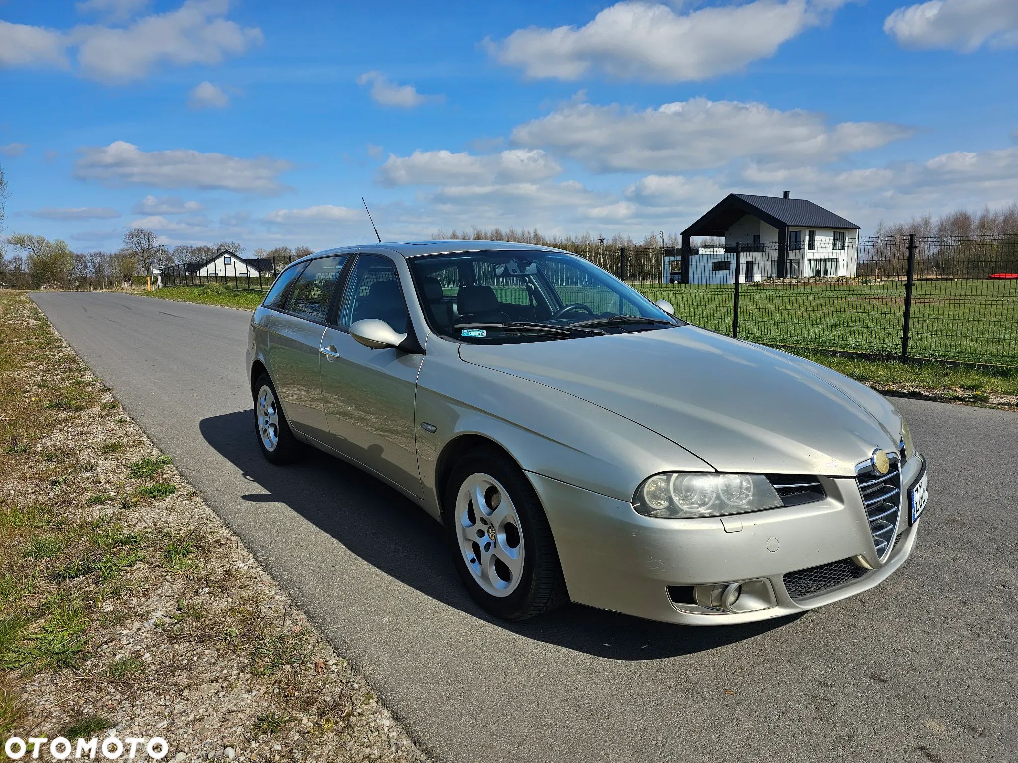 Alfa Romeo 156 2.4JTD20v Progression - 1