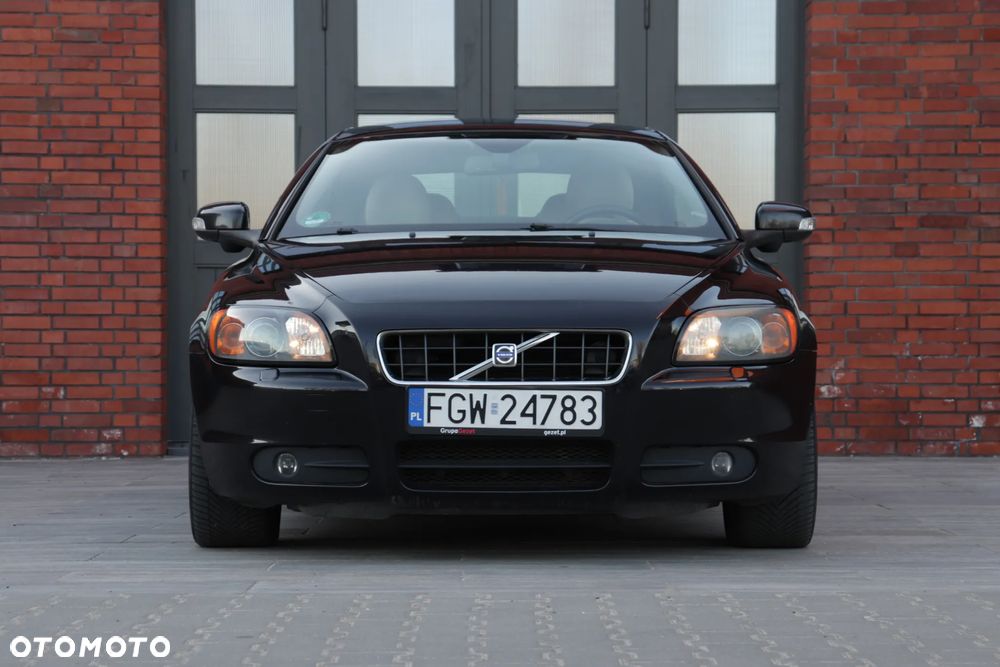 Volvo C70 2.4D5 Summum - 4