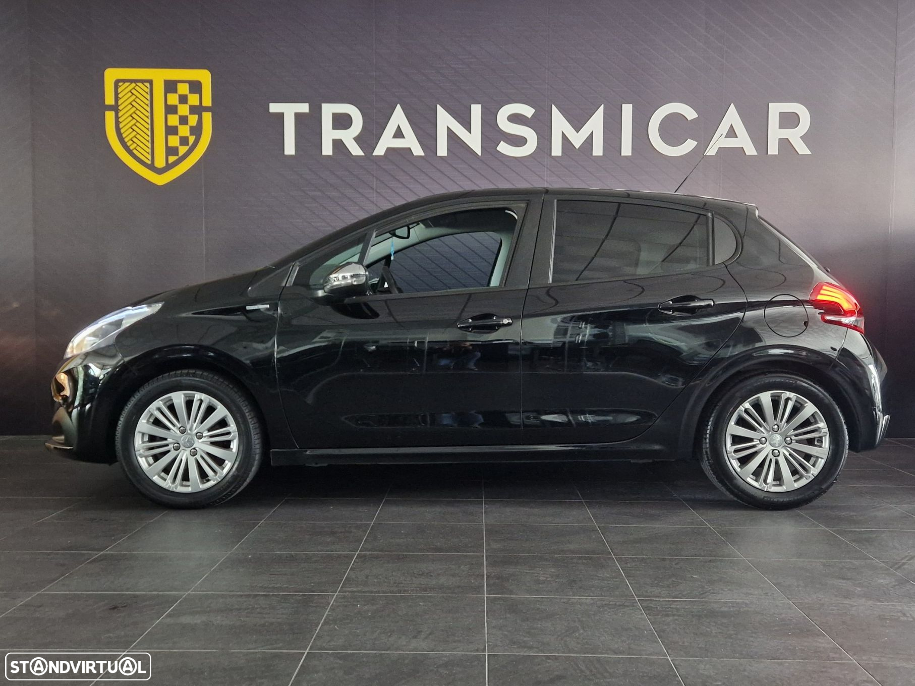Peugeot 208 1.2 PureTech Style - 3