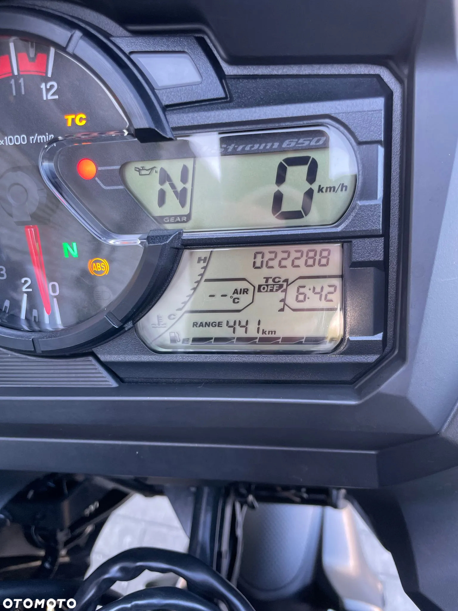 Suzuki V-STROM - 6