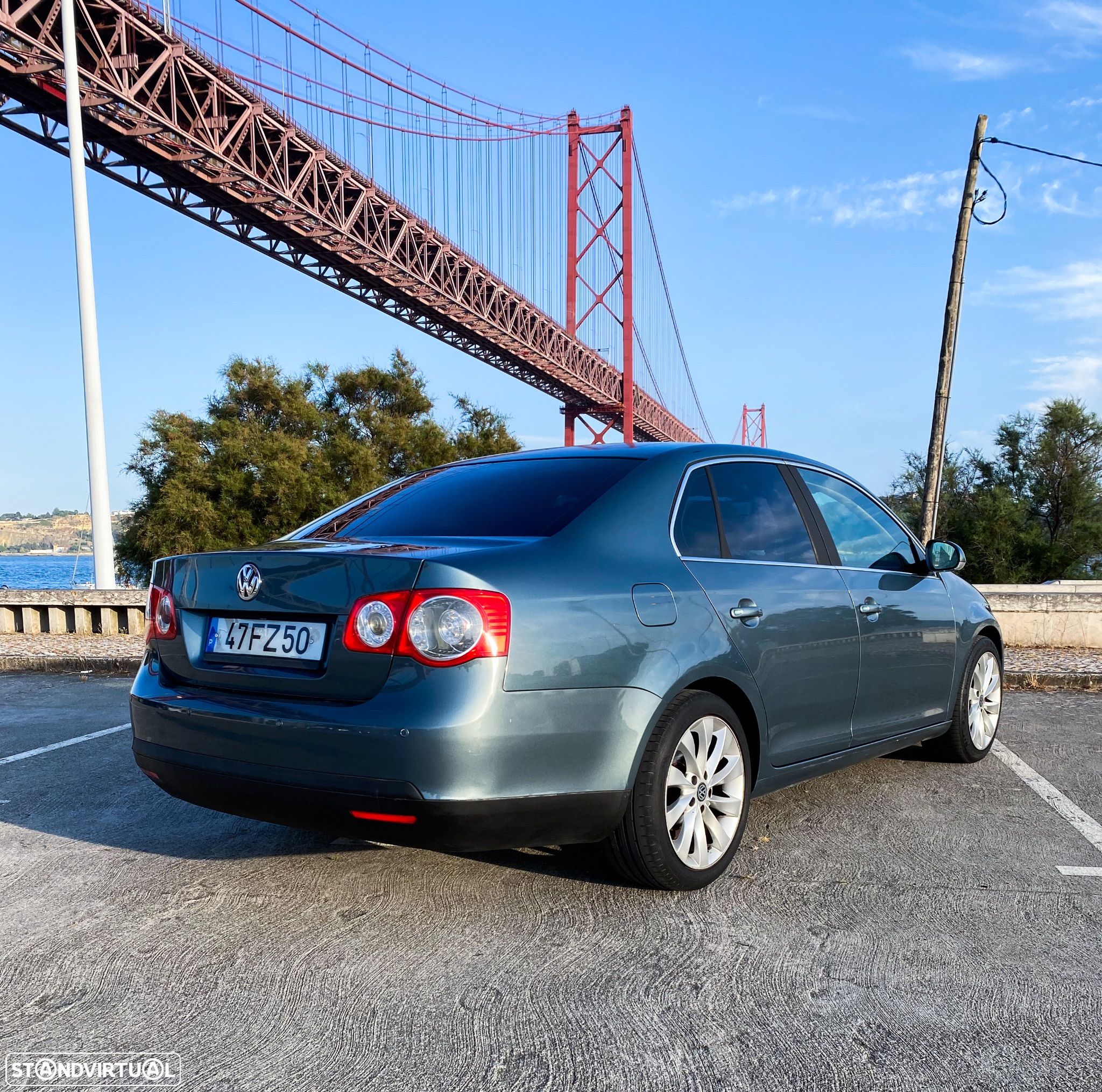VW Jetta 1.9 TDi BlueM. Confortline - 1