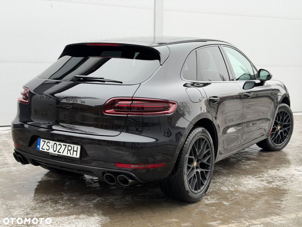 Porsche Macan GTS - 3