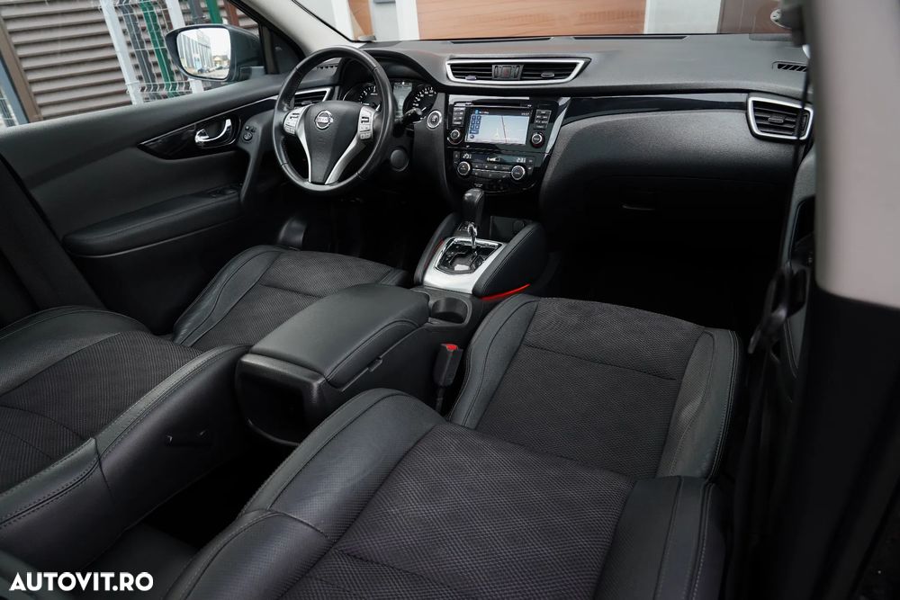 Nissan Qashqai 1.6 DCI Xtronic TEKNA+ - 11