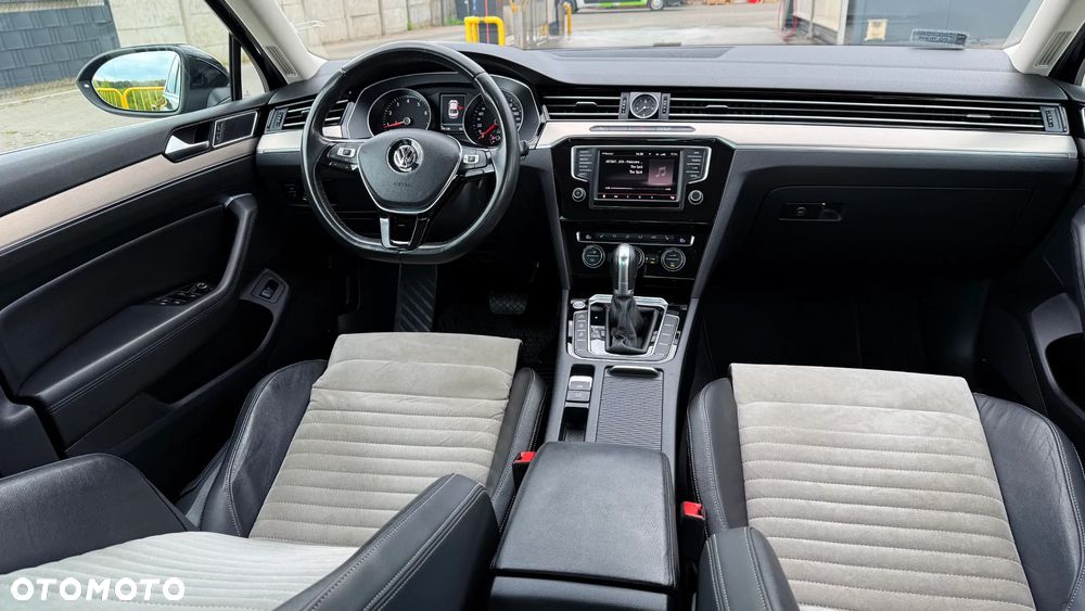 Volkswagen Passat 1.8 TSI BMT Highline DSG - 22