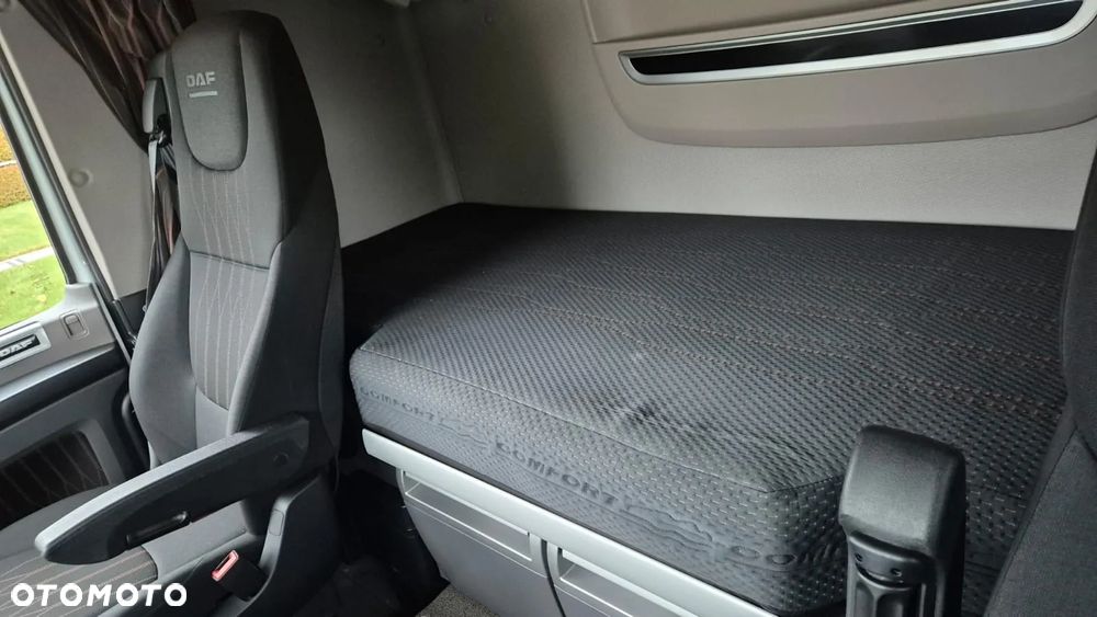 DAF XF 430/// 2022/// PRZEB: 188000 KM/// CHŁODNIA/// THERMO-KING/// WINDA/// STAN JAK NOWY! - 26