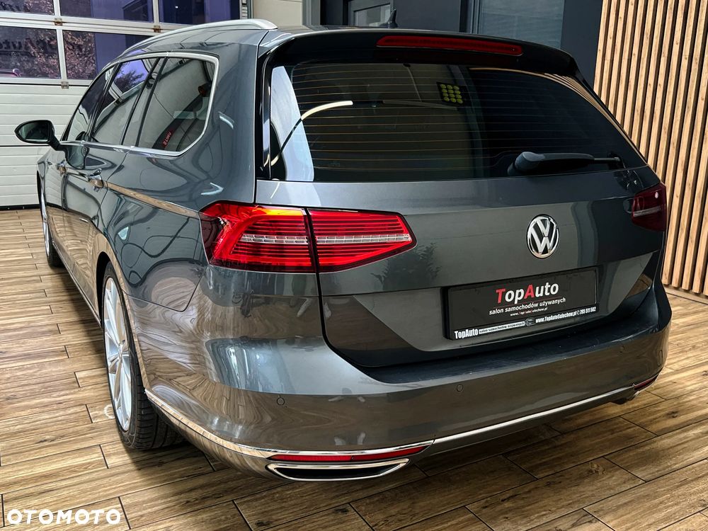 Volkswagen Passat - 11