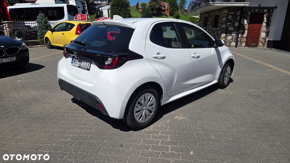 Toyota Yaris 1.5 Executive - 3