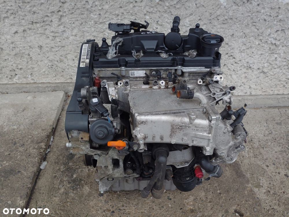 SILNIK 2.0 TDI CKF CKFC SKODA OCTAVIA III SEAT LEON III - 2