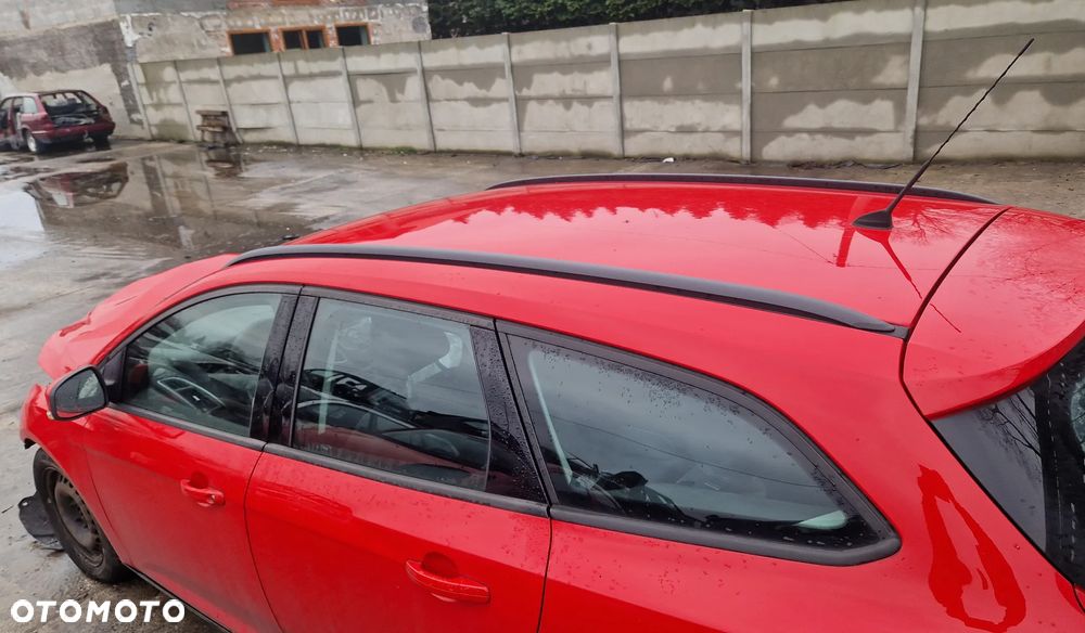 FORD FOCUS MK III KOMBI DACH - 1