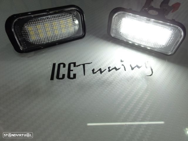 Suporte de lâmpada de matricula com led branco para Mercedes Classe C W203, CLK A209, W209, SL R230, Chrysler Crossfire coupe & Cabrio 03-07 - 14
