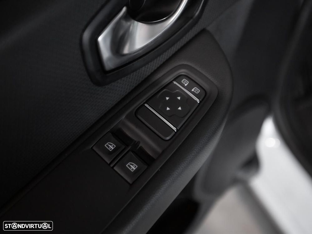 Renault Clio 1.5 dCi Zen - 18