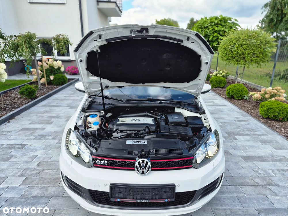 Volkswagen Golf 2.0 GTI DSG - 37