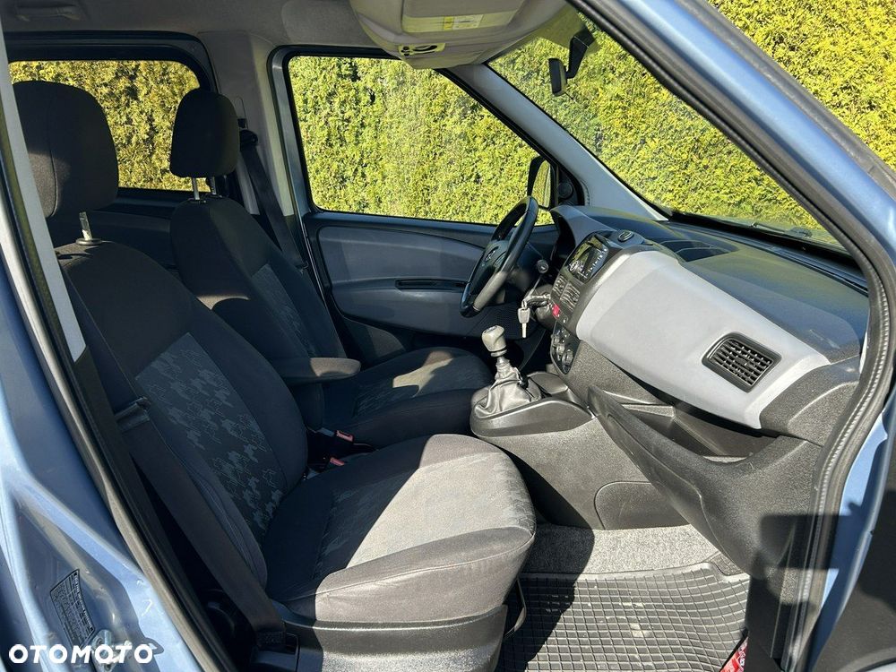 Opel Combo 1.4 Enjoy Eu6 - 19