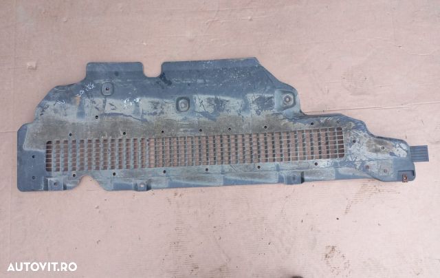 Scut lateral dreapta 555286563r Renault Clio 4 [2012 - 2020] - 1