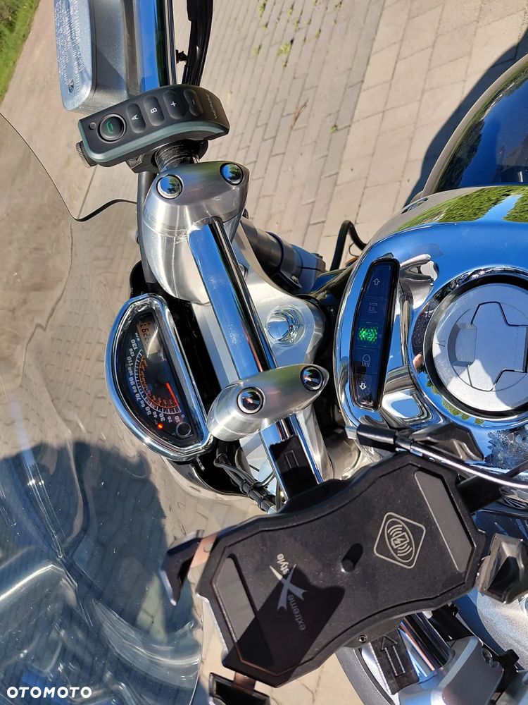 Suzuki Boulevard - 11