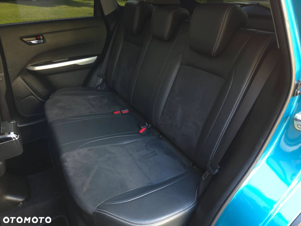 Suzuki Vitara 1.6 Premium 4WD - 35