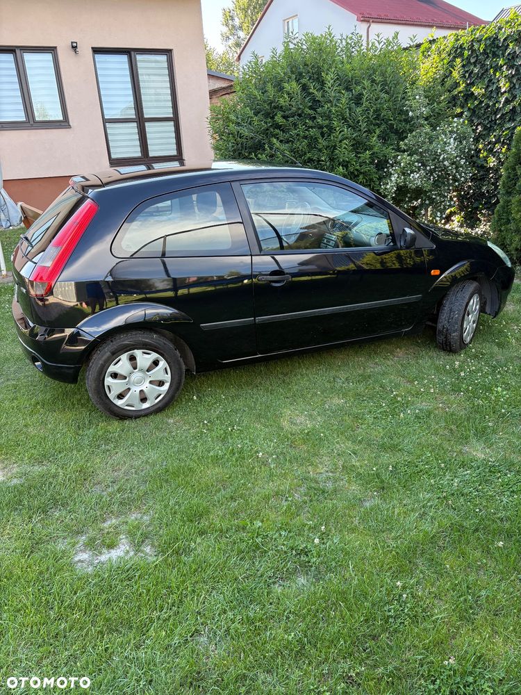 Ford Fiesta - 7