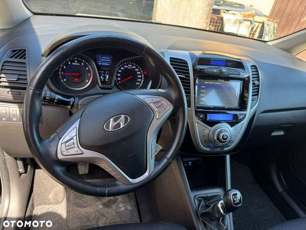 Hyundai ix20 1.4 blue Comfort - 40