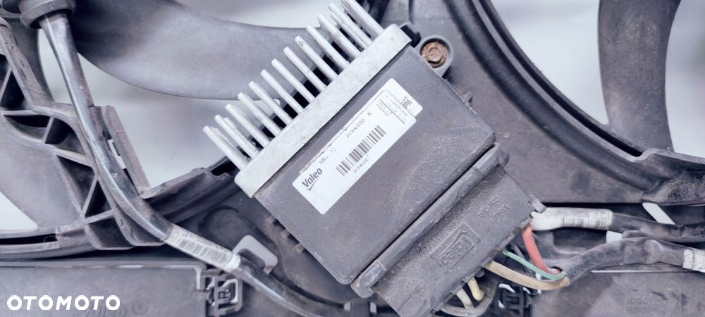 WENTYLATORY + OBUDOWA AUDI Q5 A4 A5 8K0121003M USZ - 2