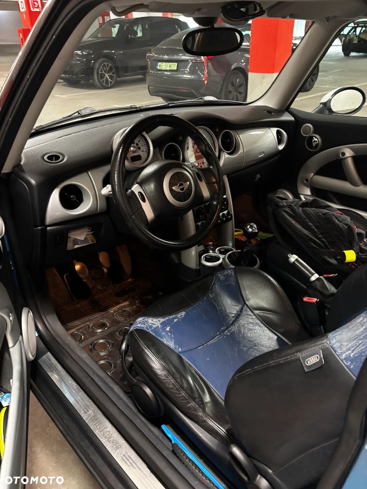 MINI Cooper Standard - 15
