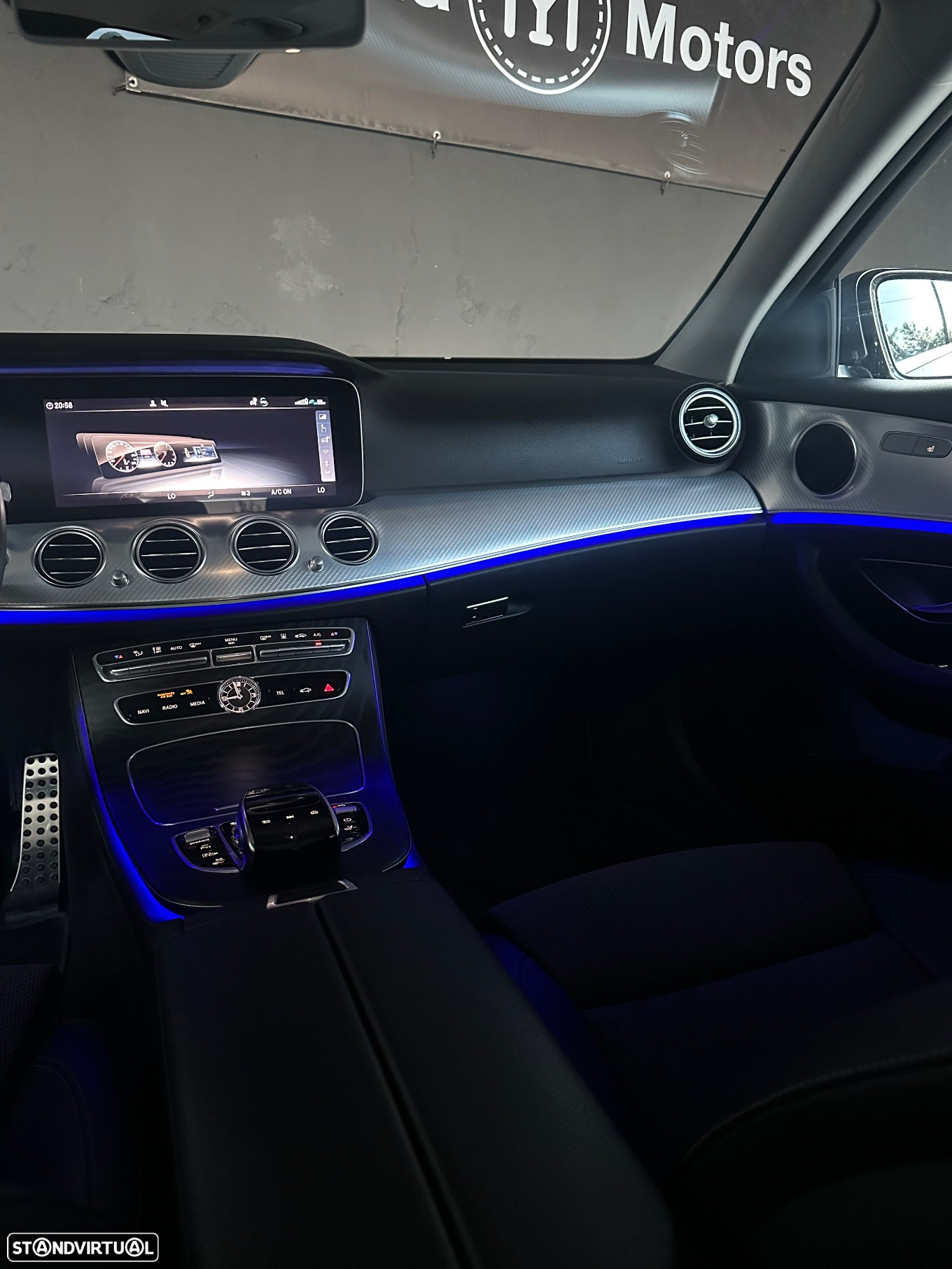 Mercedes-Benz E 300 de Avantgarde - 18