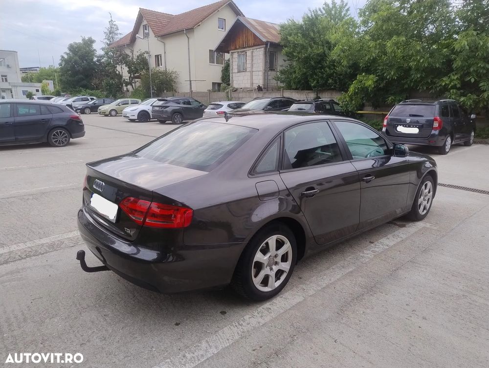 Audi A4 2.0 TDI B8 - 6