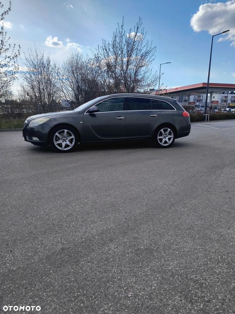 Opel Insignia 2.0 CDTI Cosmo - 11
