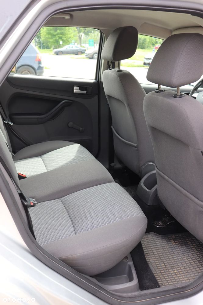 Ford Focus 1.8 TDCi FX Silver / Silver X - 9