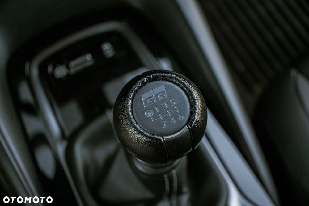 Toyota GR Corolla - 4