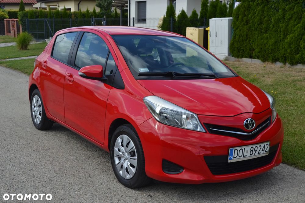 Toyota Yaris - 4