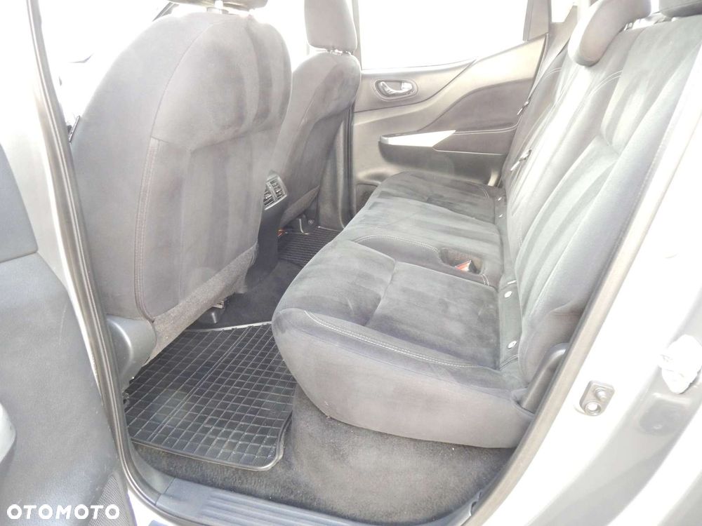 Nissan Navara - 13