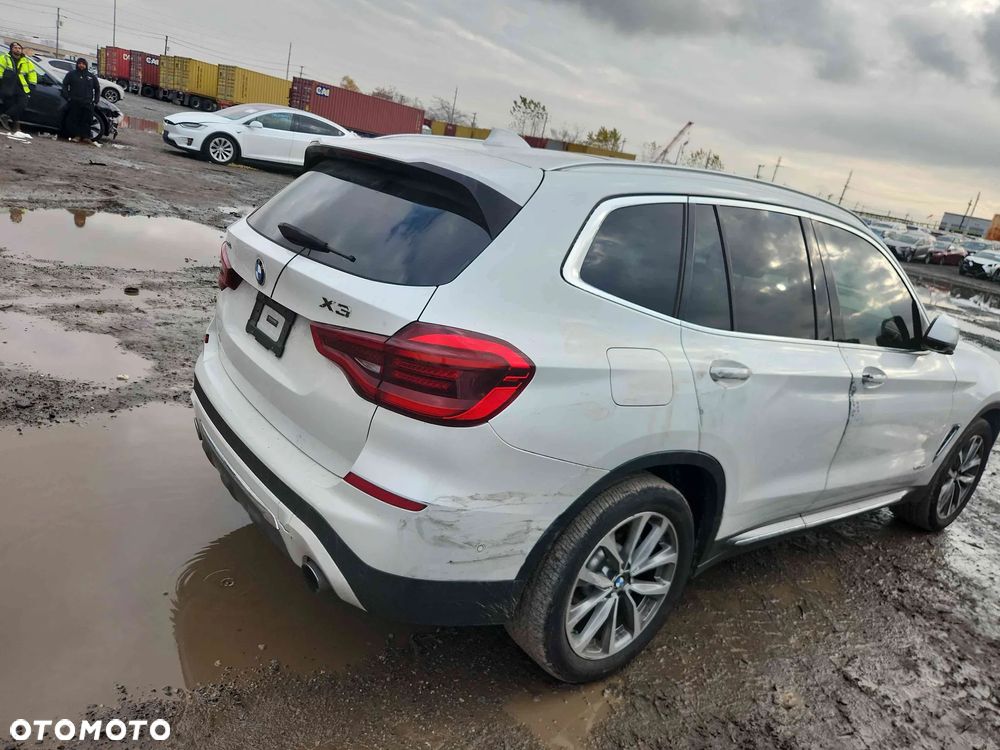 BMW X3 - 29